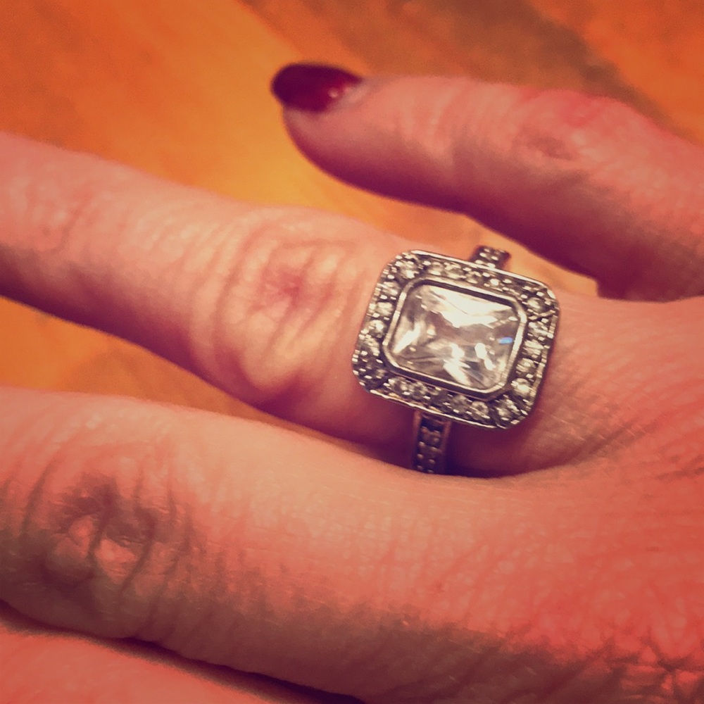 Cubic zirconia ring